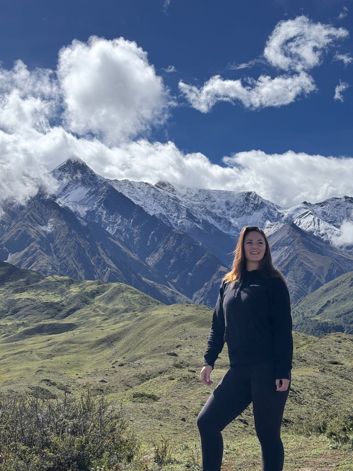 Day 6: Marpha to Jomsom to Kagbeni (50 km, 5 hrs)