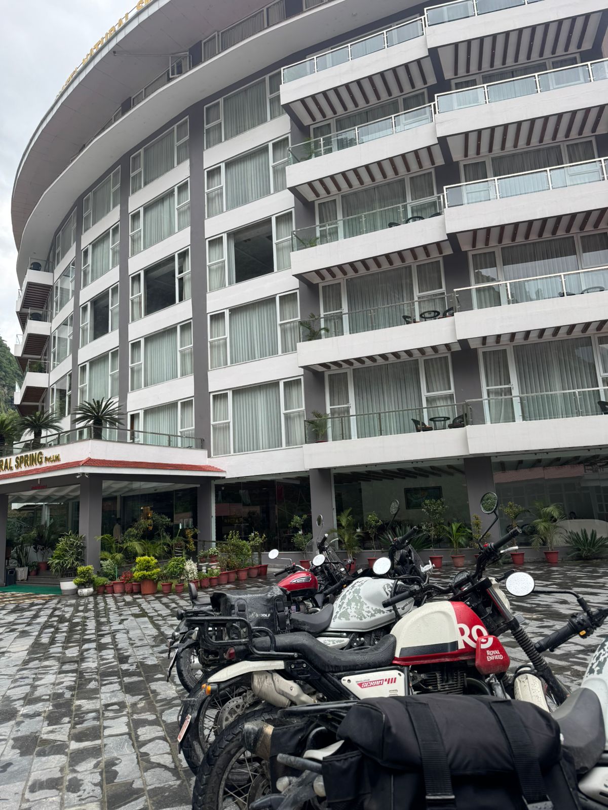 Day 9: Tatopani to Pokhara (120 km, 6 hrs)