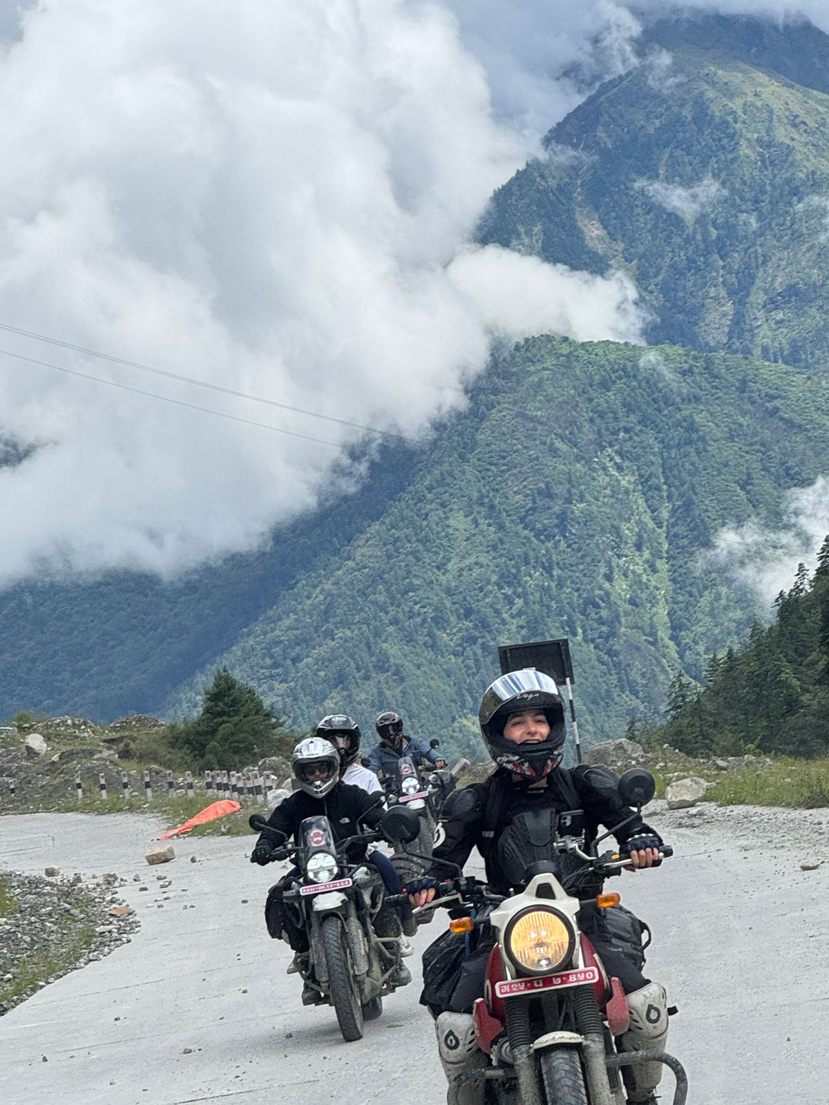 Day 5: Tatopani to Ghasa to Marpha (80 km, 5-6 hrs)