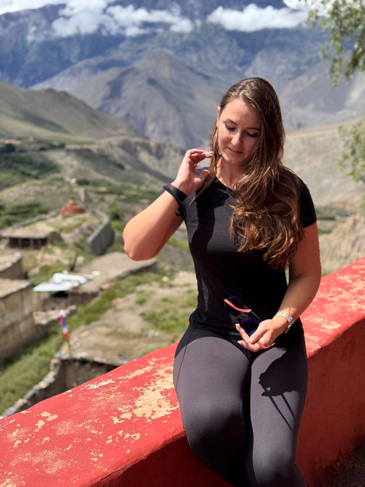 Day 7: Kagbeni to Muktinath (3,800m) and back (40 km, 4–5 hrs)